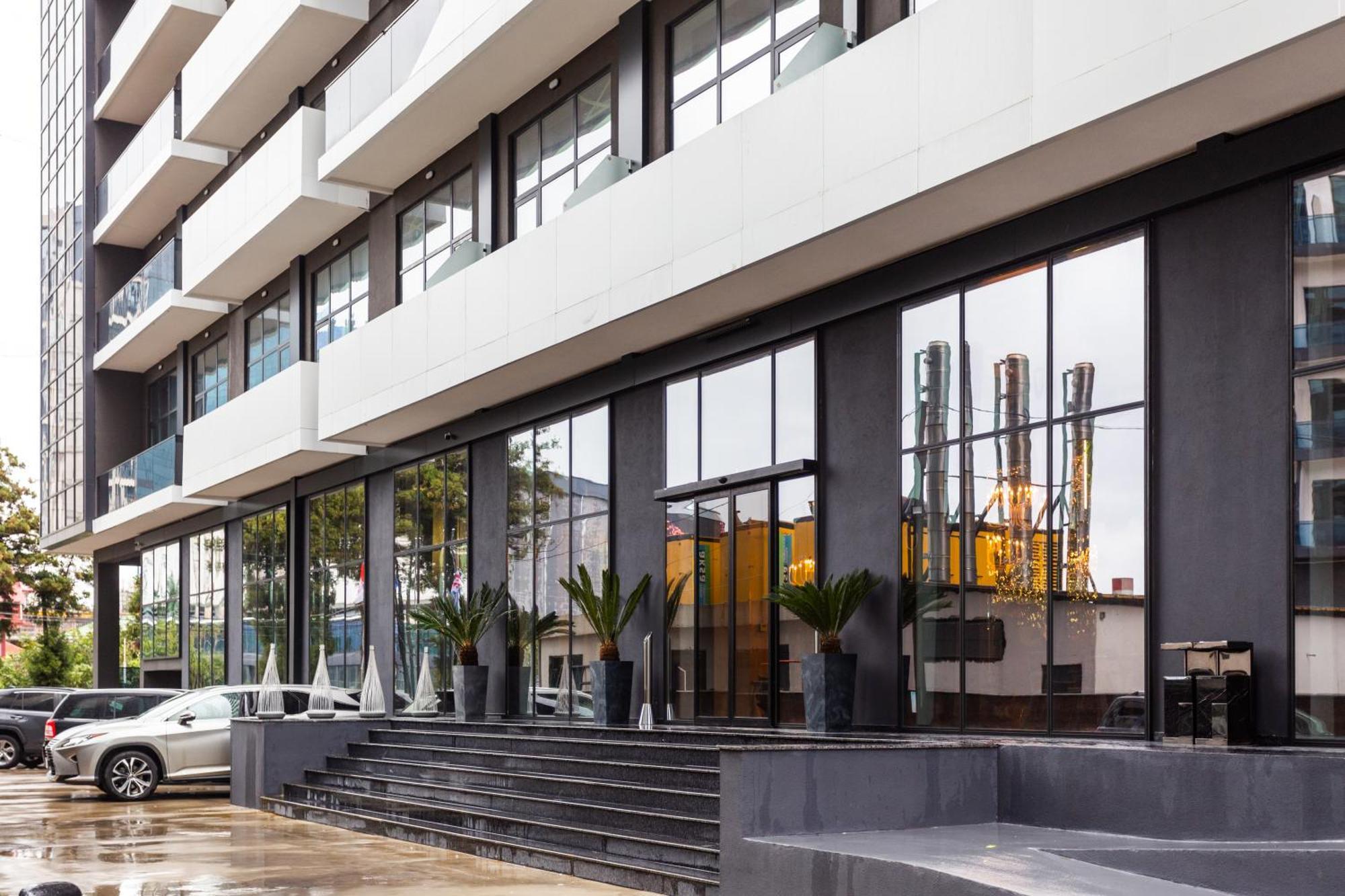 Nova Concierge Aparthotel Batumi Ngoại thất bức ảnh